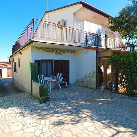Apartments Luciano 1576 Ližnjan Kültér fotó