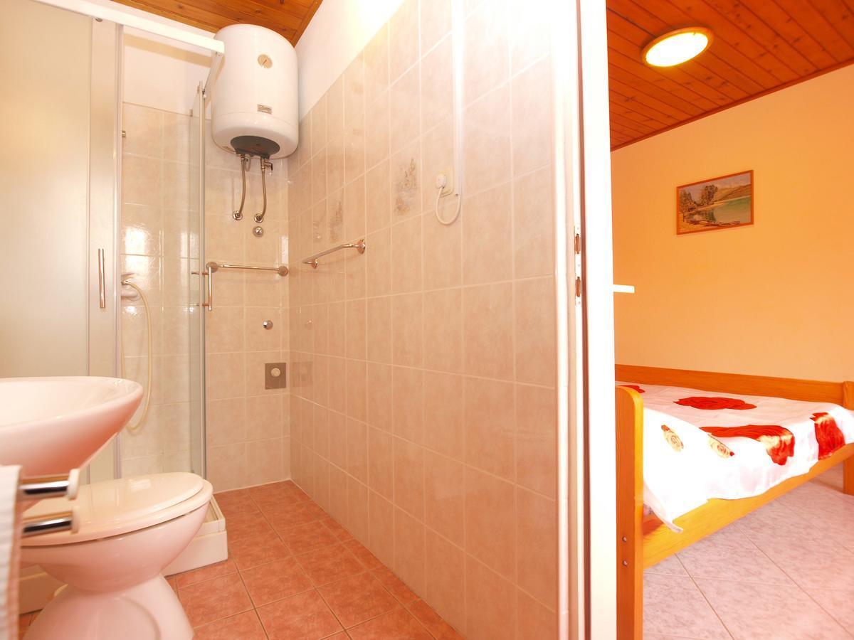 Apartments Luciano 1576 Ližnjan Kültér fotó