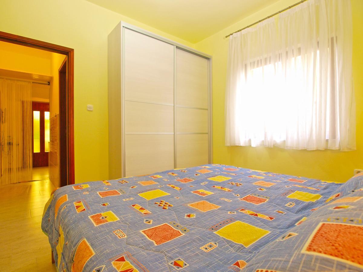 Apartments Luciano 1576 Ližnjan Kültér fotó