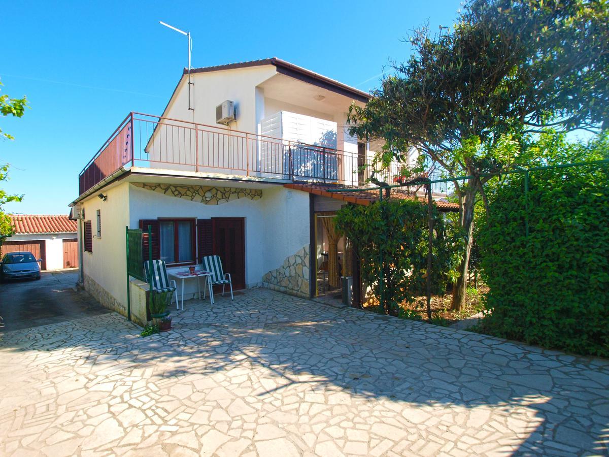 Apartments Luciano 1576 Ližnjan Kültér fotó